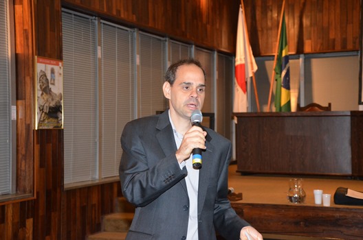 João abreu expõe sobre proposta de extinção das Inspetorias da Receita Federal do Brasil.