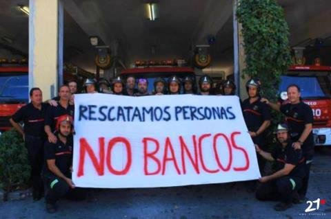 Bombeiros se recusam a realizar despejos na Espanha: não resgatamos bancos, resgatamos pessoas