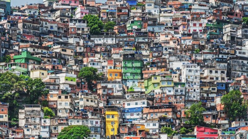 Auxílio: com benefício reduzido em 2021, Brasil terá 61 milhões na pobreza